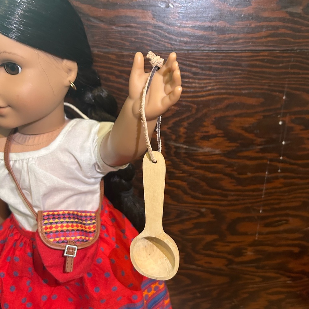 American Girl Doll: Josefina - Picture 3 of 5